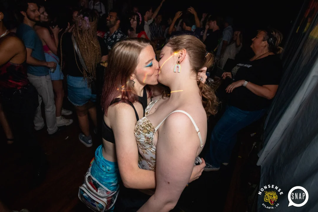 Hot Mess dance pop party with special guest Alto Moon - May 2024 - Kimber was the DJ - Pics: @hellacurious for Oh Snap Kid