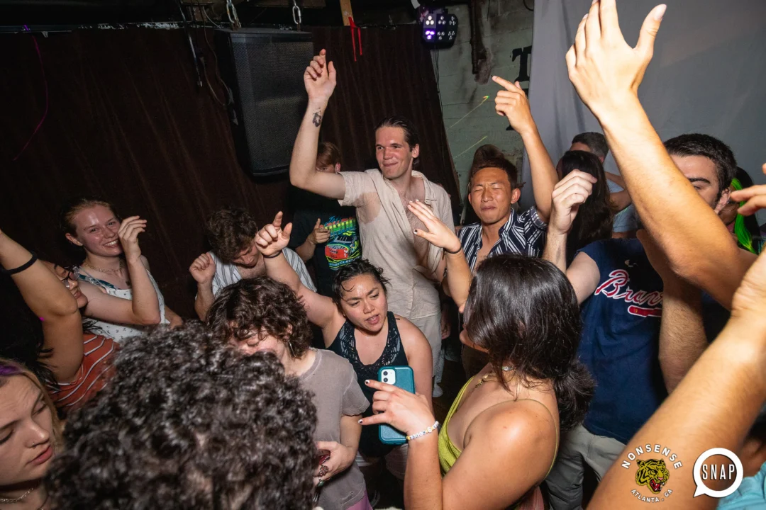 Hot Mess dance pop party with special guest Alto Moon - May 2024 - Kimber was the DJ - Pics: @hellacurious for Oh Snap Kid