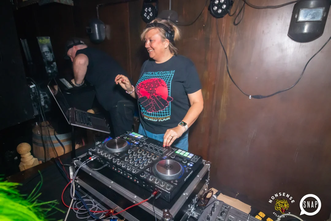 Indie Sleaze - June 2024 - Brigantine (inside Argosy) - Pics: @hellacurious for Oh Snap Kid