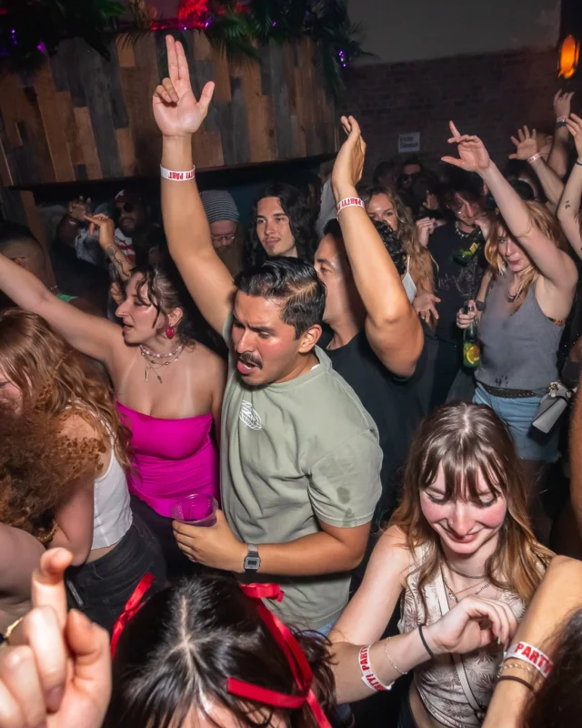 Indie Sleaze - June 2024 - Brigantine (inside Argosy) - Pics: @hellacurious for Oh Snap Kid