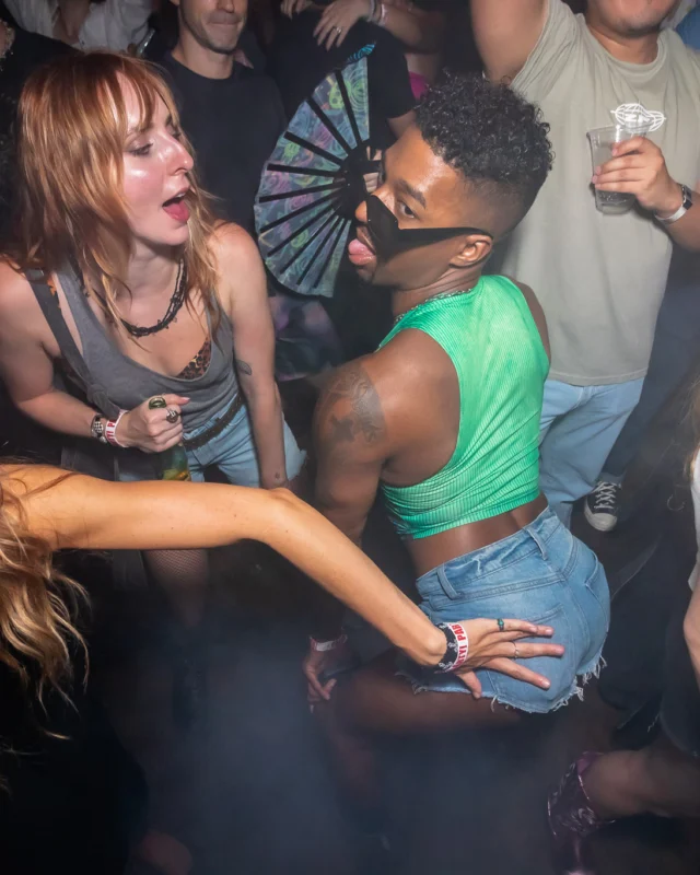 Indie Sleaze - June 2024 - Brigantine (inside Argosy) - Pics: @hellacurious for Oh Snap Kid