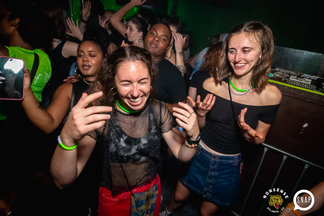 Hot Mess Extra Bratty Edition - July 2024 - Kimber was the DJ - Charli was the vibe - You were so Julia - Pics: @hellacurious for Oh Snap Kid
