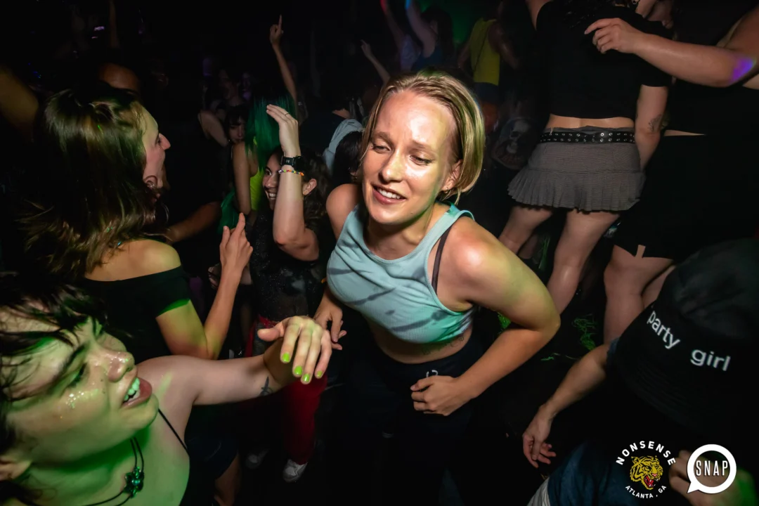 Hot Mess Extra Bratty Edition - July 2024 - Kimber was the DJ - Charli was the vibe - You were so Julia - Pics: @hellacurious for Oh Snap Kid
