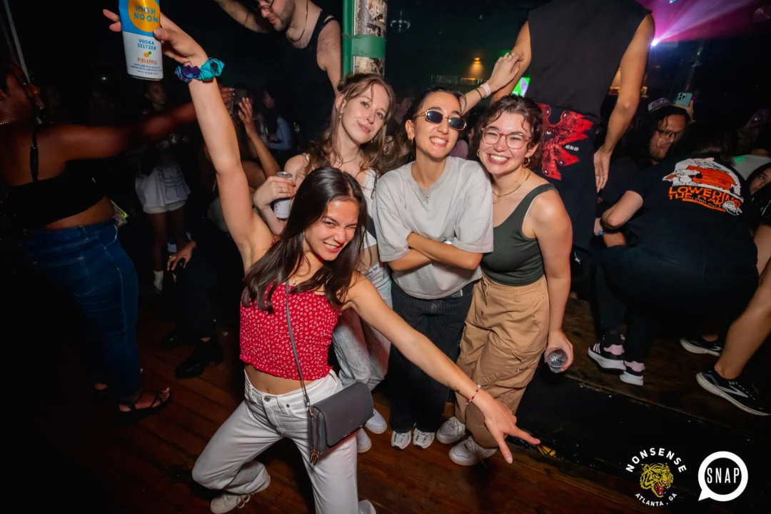 Hot Mess - dance pop party - September 2024 - Kimber was the DJ - Pics: @hellacurious for Oh Snap Kid