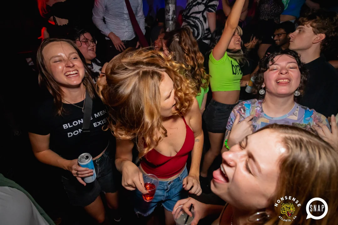 Hot Mess - dance pop party - September 2024 - Kimber was the DJ - Pics: @hellacurious for Oh Snap Kid