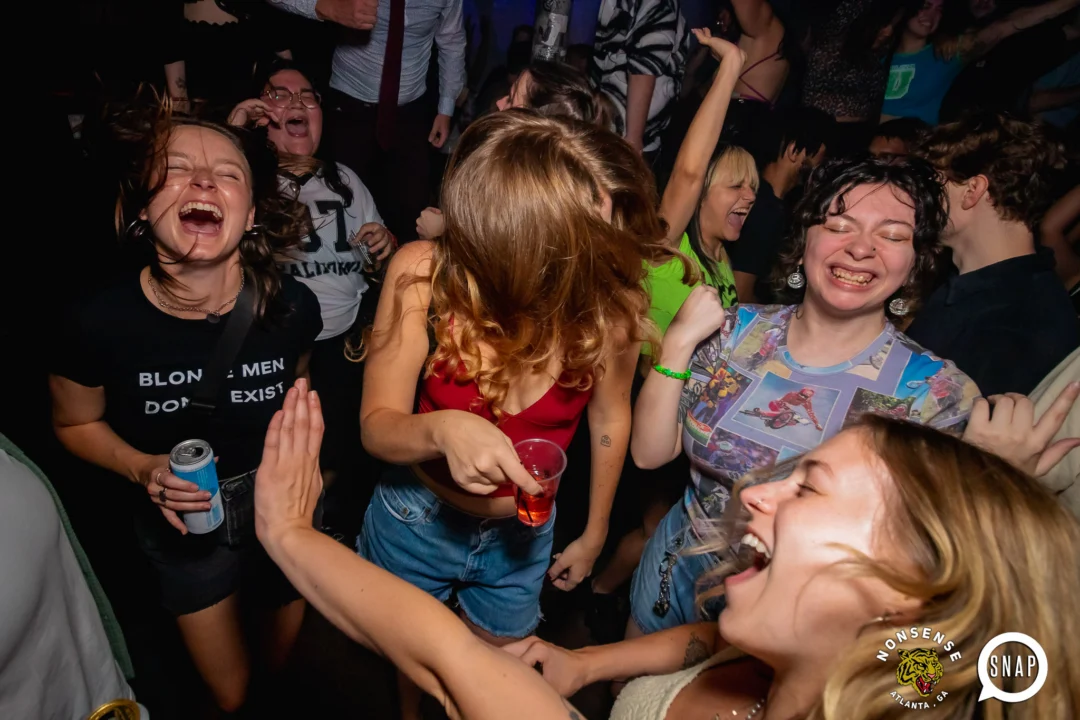 Hot Mess - dance pop party - September 2024 - Kimber was the DJ - Pics: @hellacurious for Oh Snap Kid