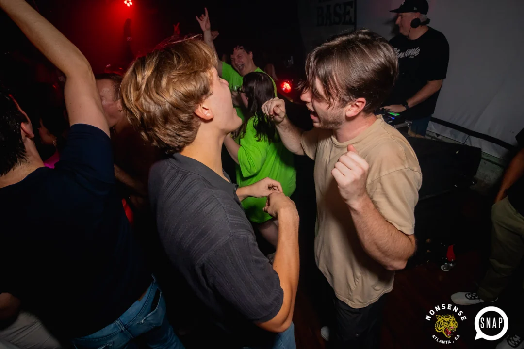 Hot Mess - dance pop party - September 2024 - Kimber was the DJ - Pics: @hellacurious for Oh Snap Kid