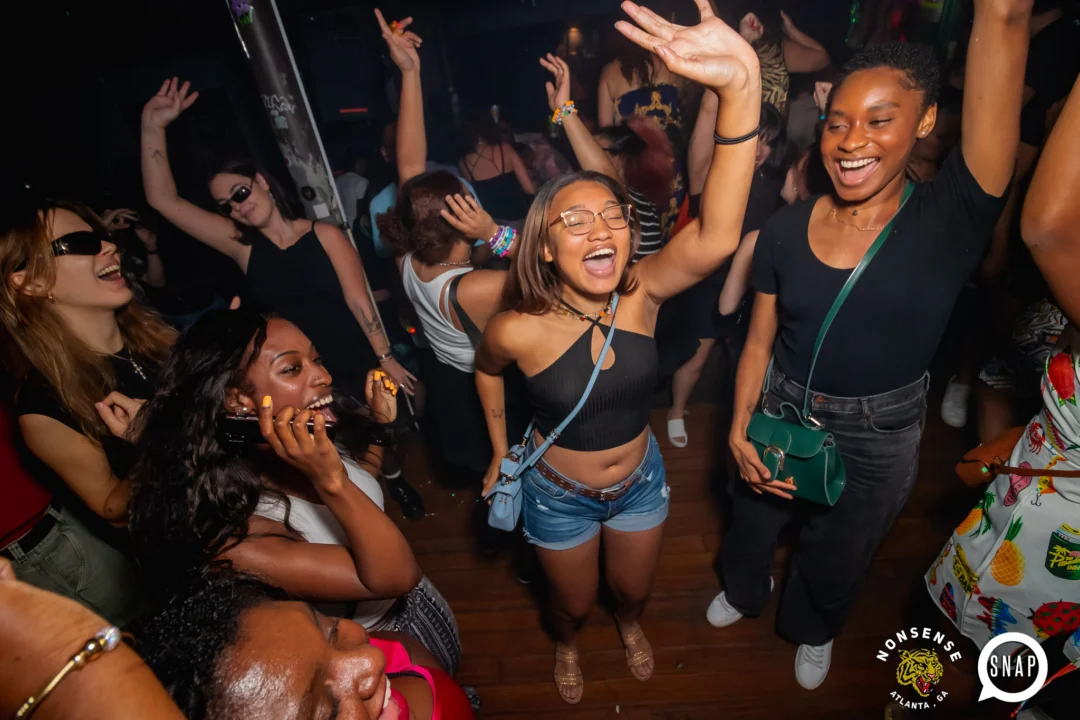 LMFAO - 2010s bangers & bops - September 2024 - Kimber was the DJ - Pics: @hellacurious for @ohsnapkid