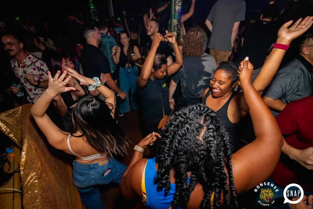 LMFAO - 2010s bangers & bops - September 2024 - Kimber was the DJ - Pics: @hellacurious for @ohsnapkid