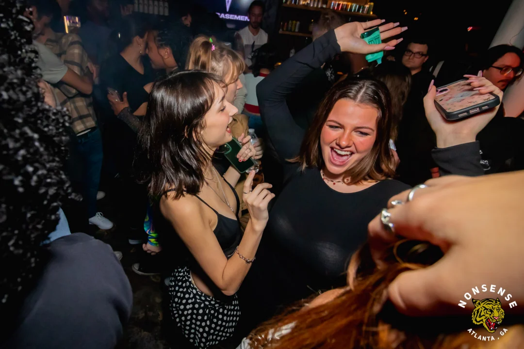 LMFAO 2010s Bangers Party - December 2024 - Kimber was the DJ - Pics by @hellacurious