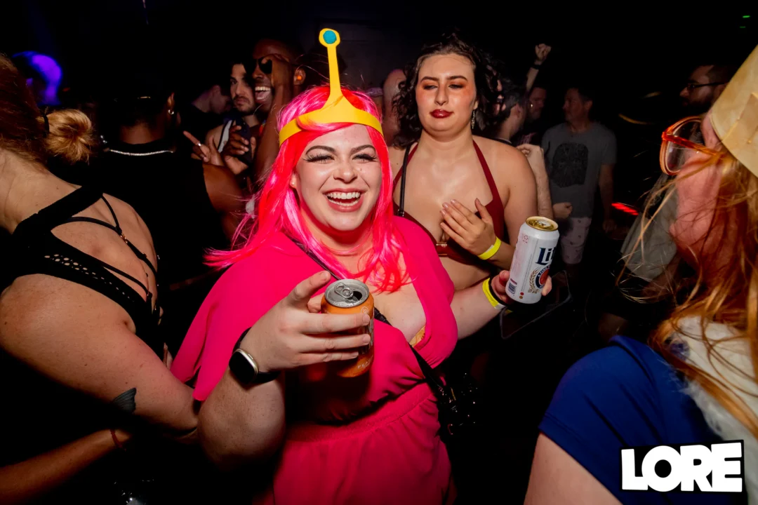 Hot Mess - dance pop party - June 2025 - Kimber was the DJ - Photo by @hellacurious