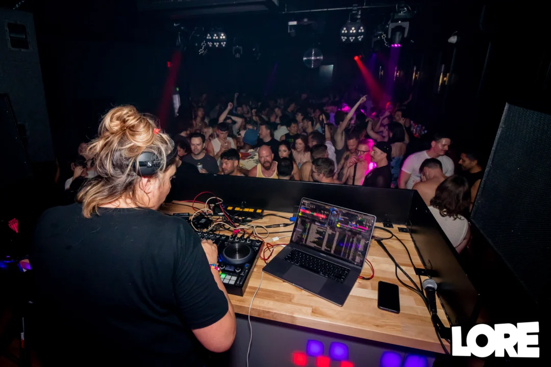 Hot Mess - dance pop party - June 2025 - Kimber was the DJ - Photo by @hellacurious