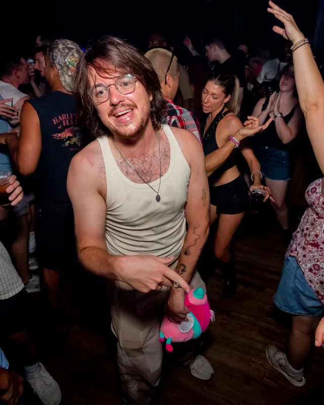 Hot Mess dance pop party - July 2025 - Kimber was the DJ - Photo by @hellacurious