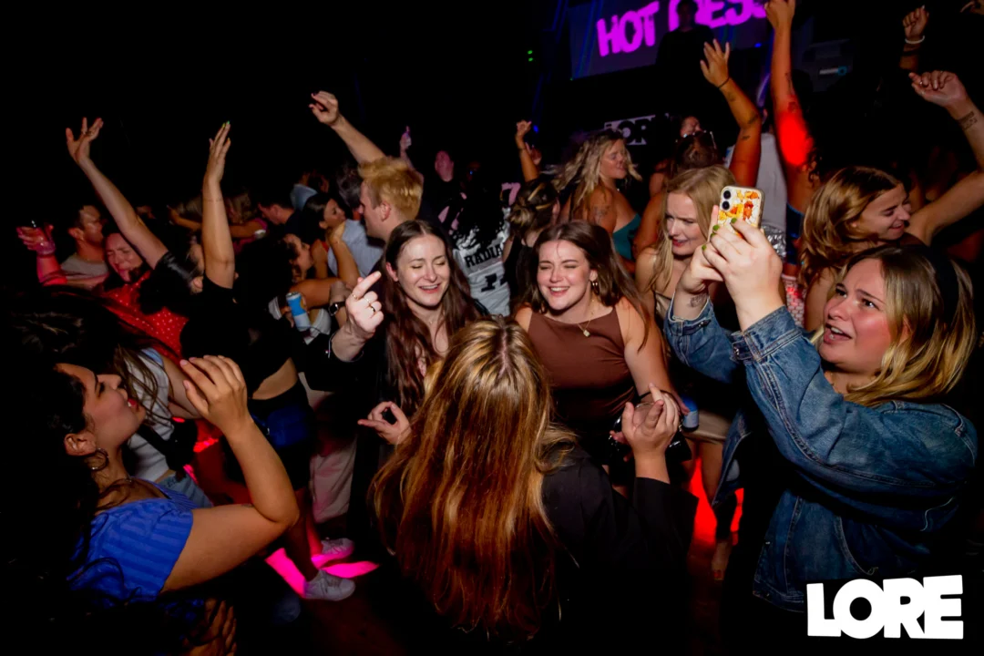 Hot Mess dance pop party - August 2025 - Kimber was the DJ - Photo by @hellacurious