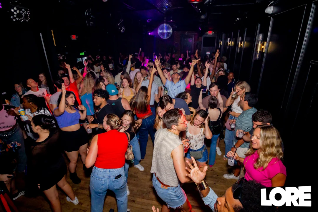 Hot Mess dance pop party - August 2025 - Kimber was the DJ - Photo by @hellacurious