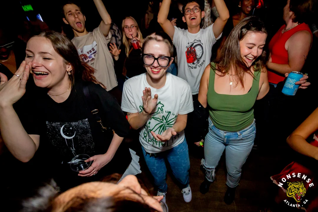 Hot Mess dance pop party - November 2025 - Skalaka was the DJ - Photo by @hellacurious