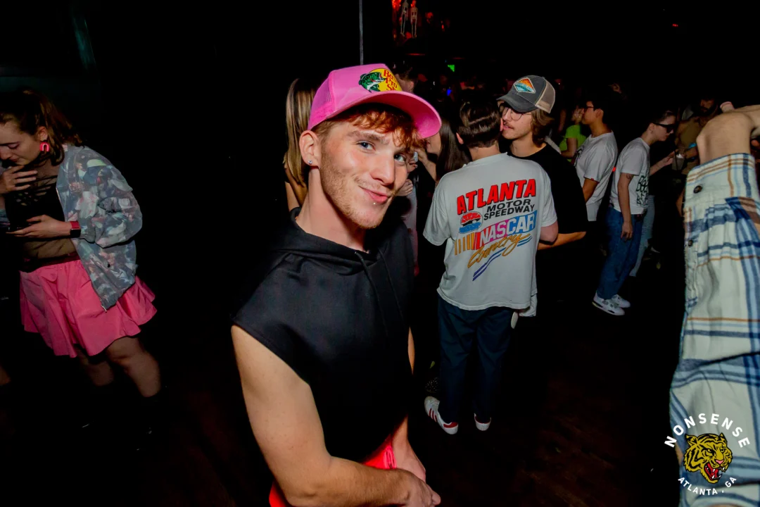 Hot Mess dance pop party - November 2025 - Skalaka was the DJ - Photo by @hellacurious