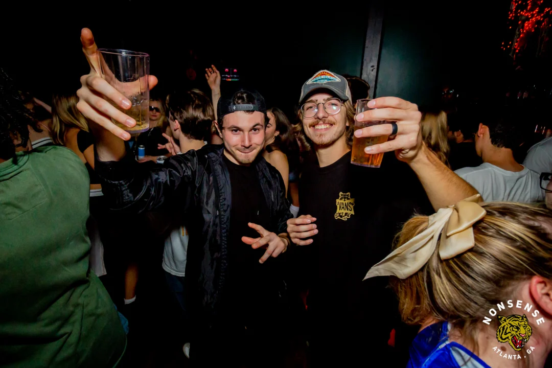 Hot Mess dance pop party - November 2025 - Skalaka was the DJ - Photo by @hellacurious