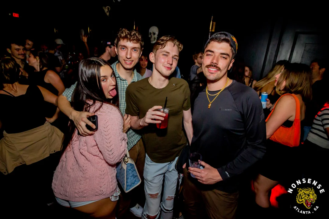 Hot Mess dance pop party - November 2025 - Skalaka was the DJ - Photo by @hellacurious