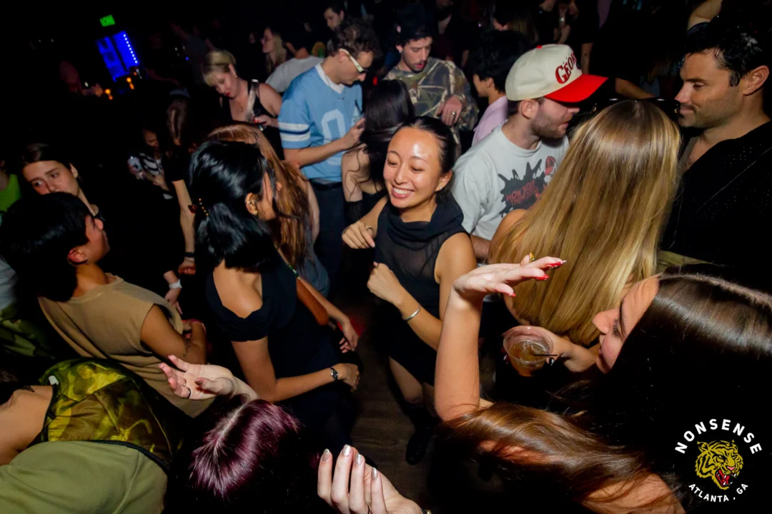 Hot Mess dance pop party - November 2025 - Skalaka was the DJ - Photo by @hellacurious