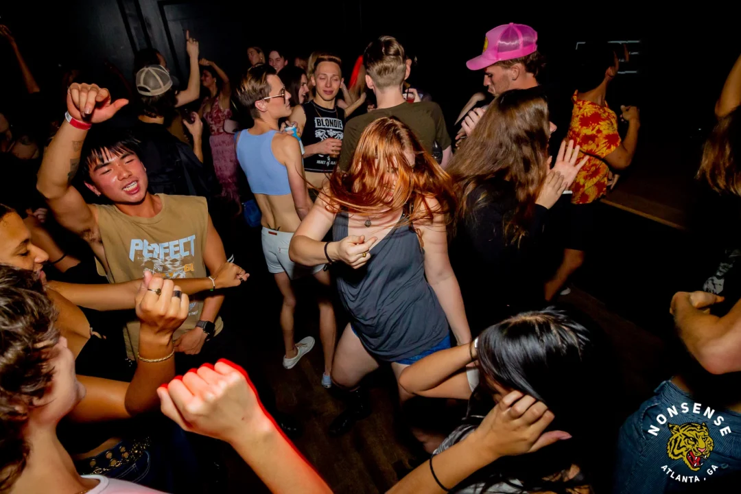 Hot Mess dance pop party - November 2025 - Skalaka was the DJ - Photo by @hellacurious