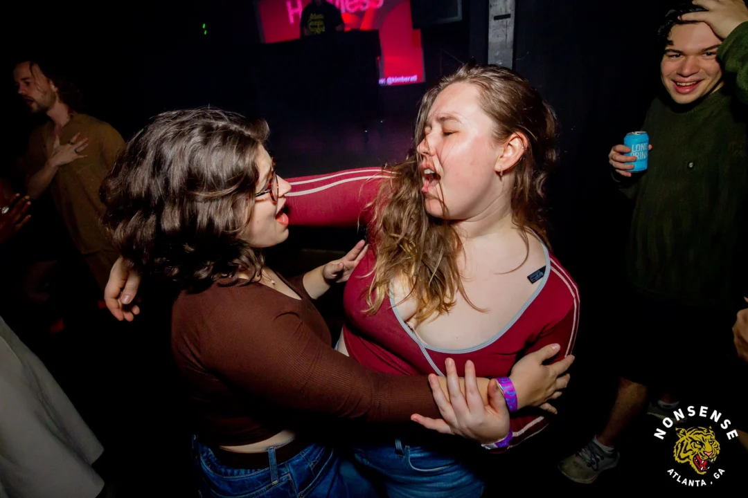 Hot Mess dance pop party - November 2025 - Skalaka was the DJ - Photo by @hellacurious