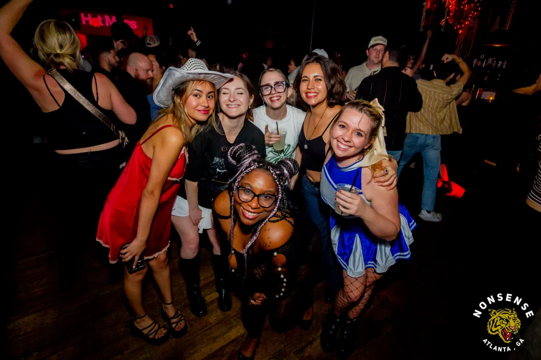 Hot Mess dance pop party - November 2025 - Skalaka was the DJ - Photo by @hellacurious