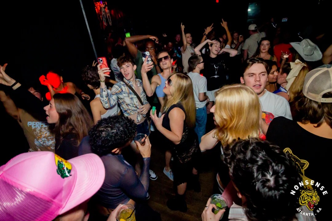 Hot Mess dance pop party - November 2025 - Skalaka was the DJ - Photo by @hellacurious