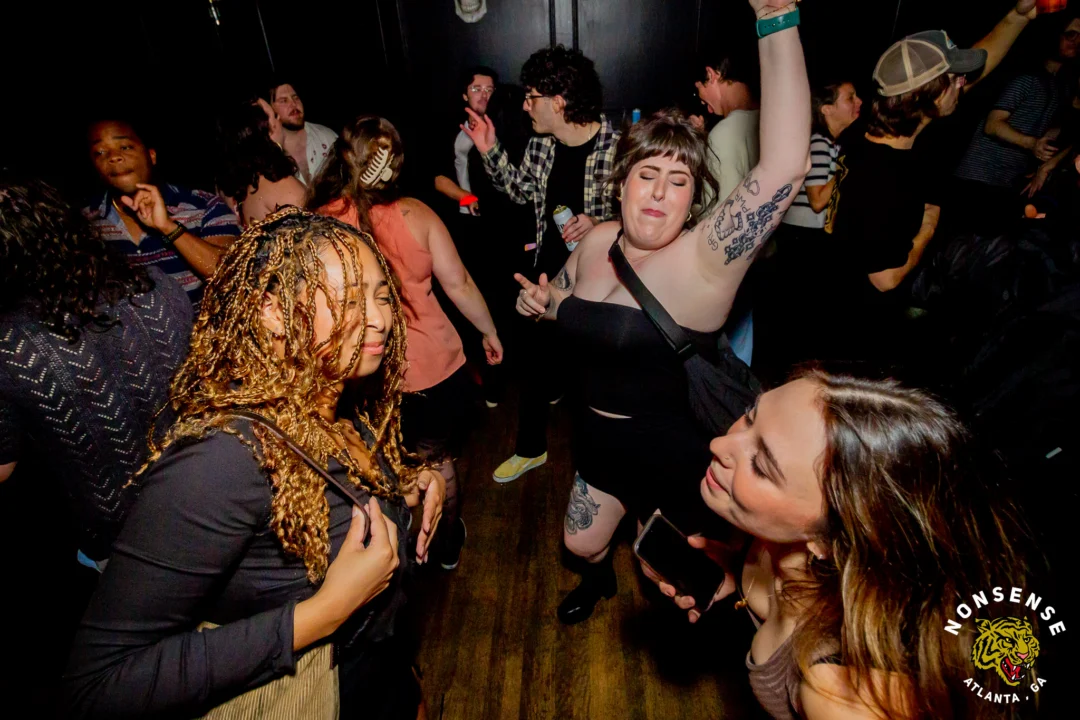 Hot Mess dance pop party - November 2025 - Skalaka was the DJ - Photo by @hellacurious