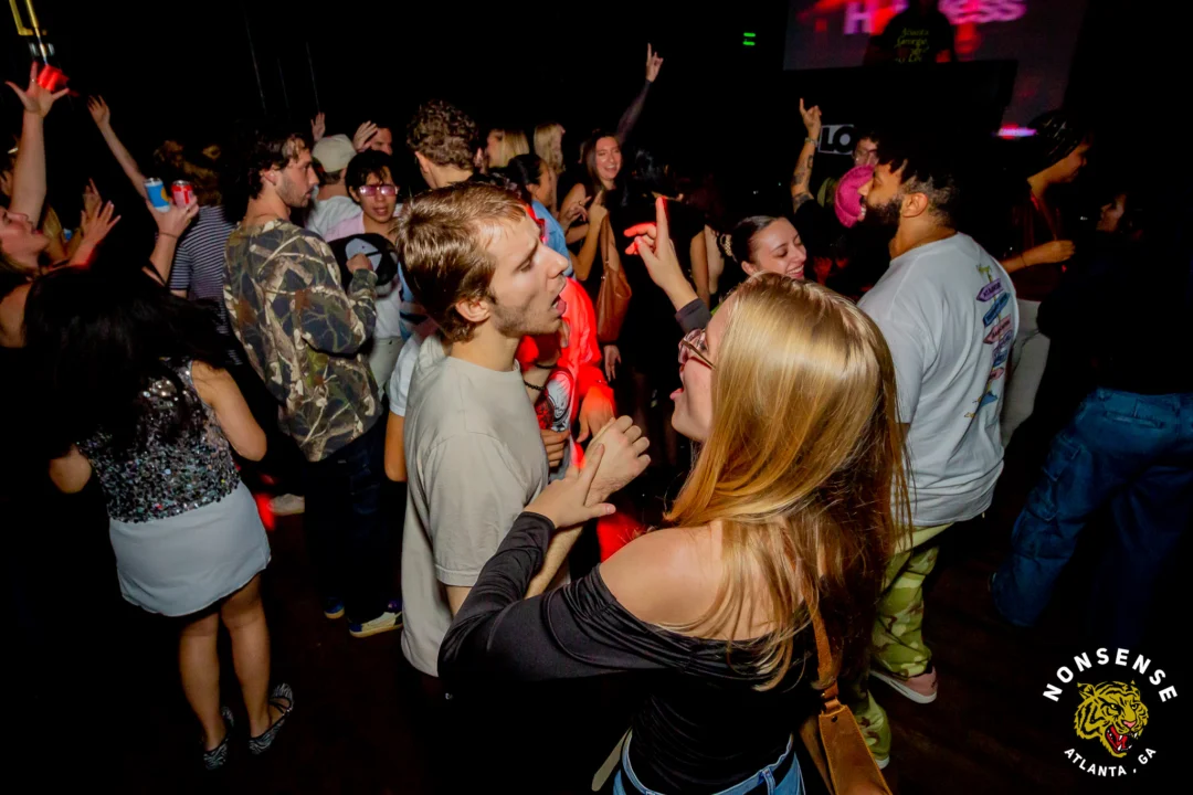 Hot Mess dance pop party - November 2025 - Skalaka was the DJ - Photo by @hellacurious