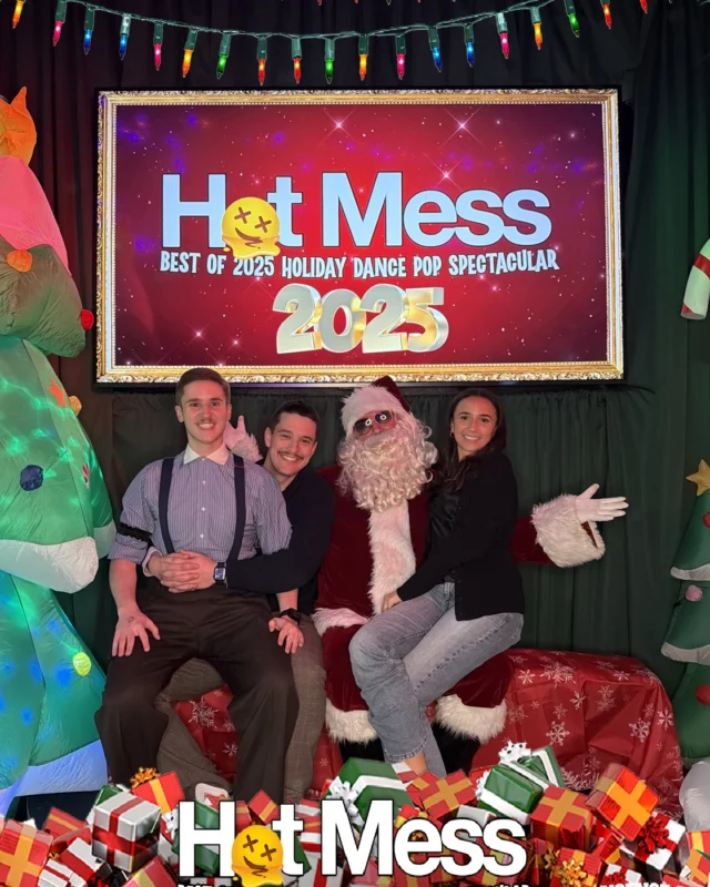 Hot Mess Best of 2025 Holiday Dance Pop Spectacular Santa Photos! Photo by The Grumpy Elf. LORE - December 6, 2025.