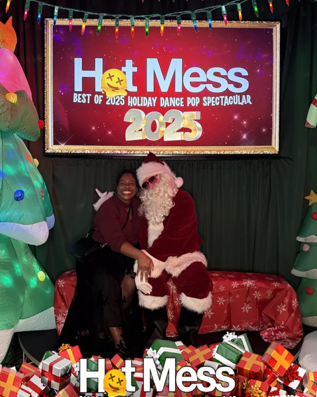 Hot Mess Best of 2025 Holiday Dance Pop Spectacular Santa Photos! Photo by The Grumpy Elf. LORE - December 6, 2025.