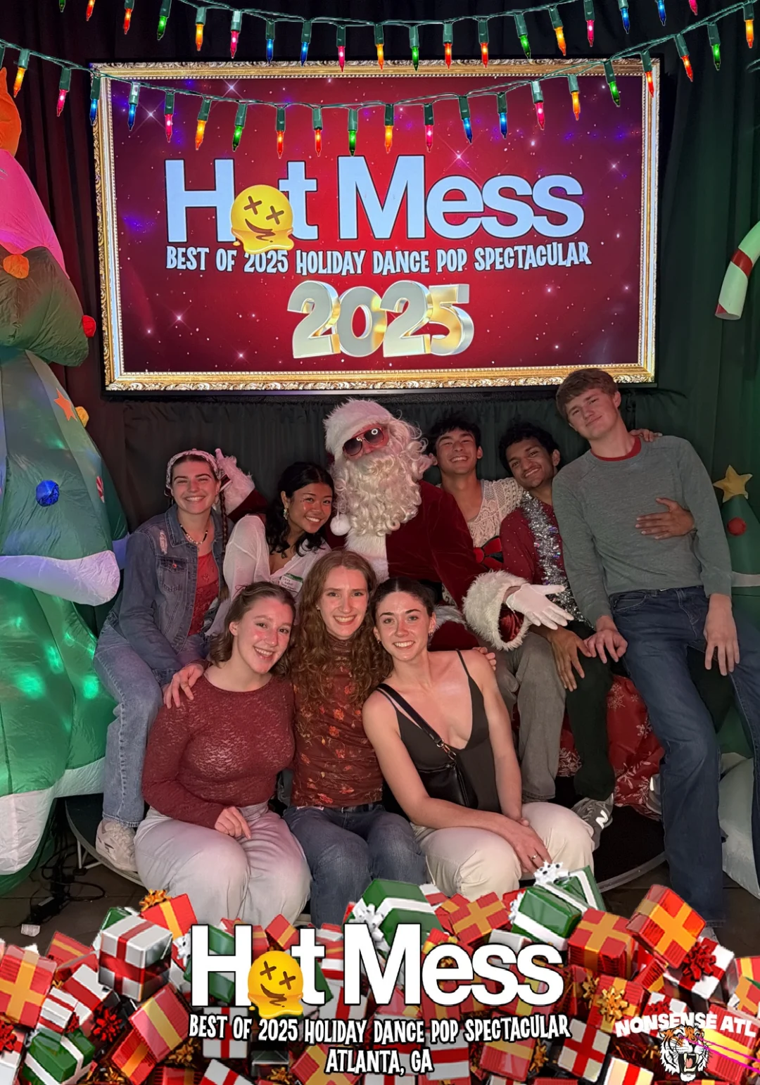 Hot Mess Best of 2025 Holiday Dance Pop Spectacular Santa Photos! Photo by The Grumpy Elf. LORE - December 6, 2025.