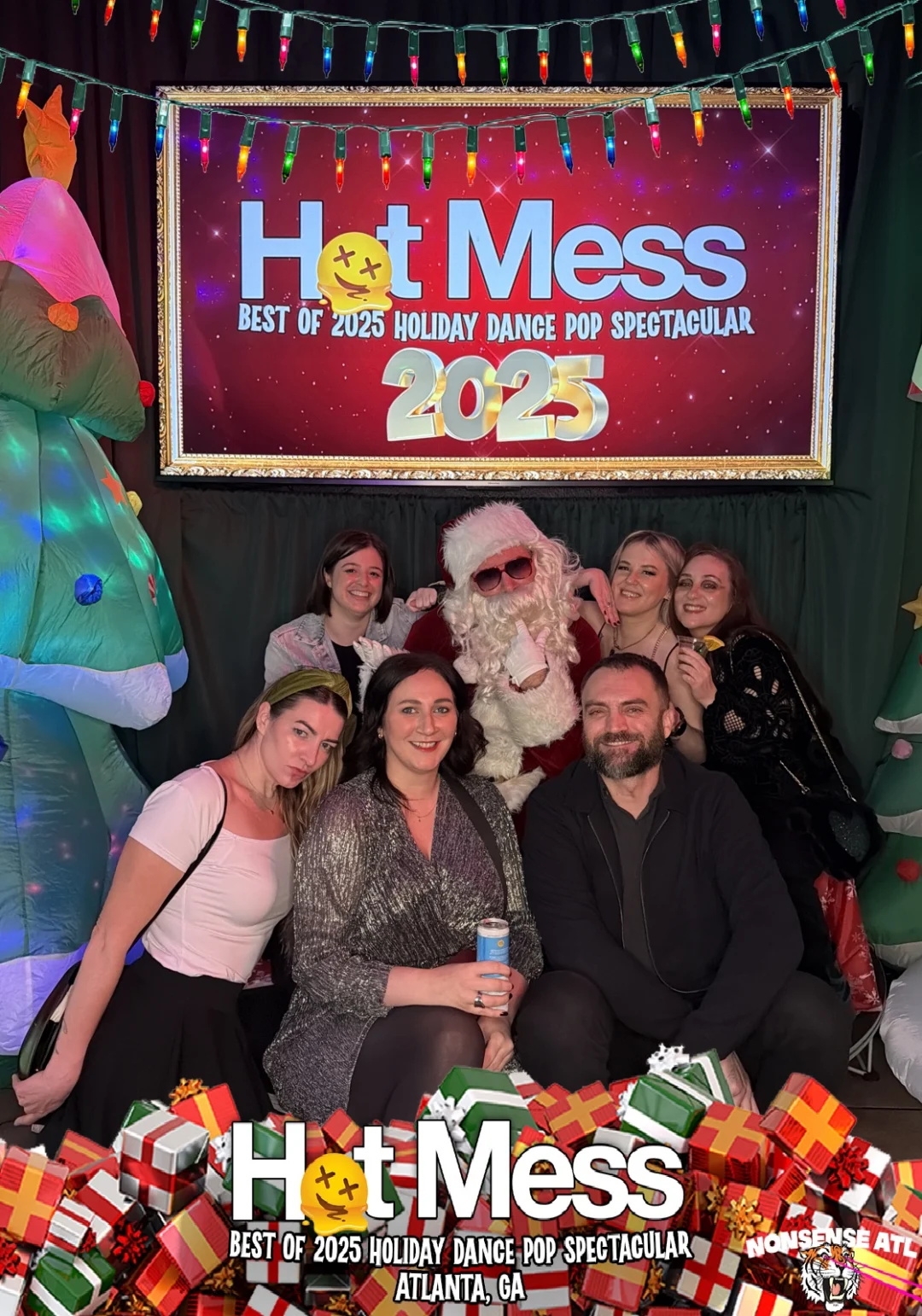 Hot Mess Best of 2025 Holiday Dance Pop Spectacular Santa Photos! Photo by The Grumpy Elf. LORE - December 6, 2025.