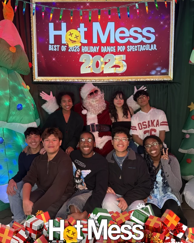 Hot Mess Best of 2025 Holiday Dance Pop Spectacular Santa Photos! Photo by The Grumpy Elf. LORE - December 6, 2025.