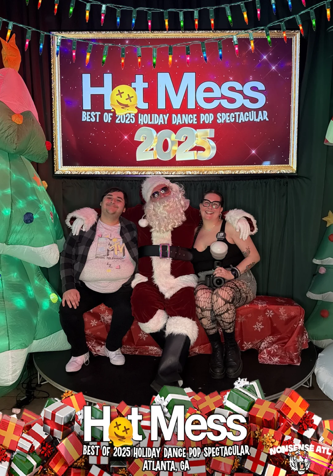 Hot Mess Best of 2025 Holiday Dance Pop Spectacular Santa Photos! Photo by The Grumpy Elf. LORE - December 6, 2025.