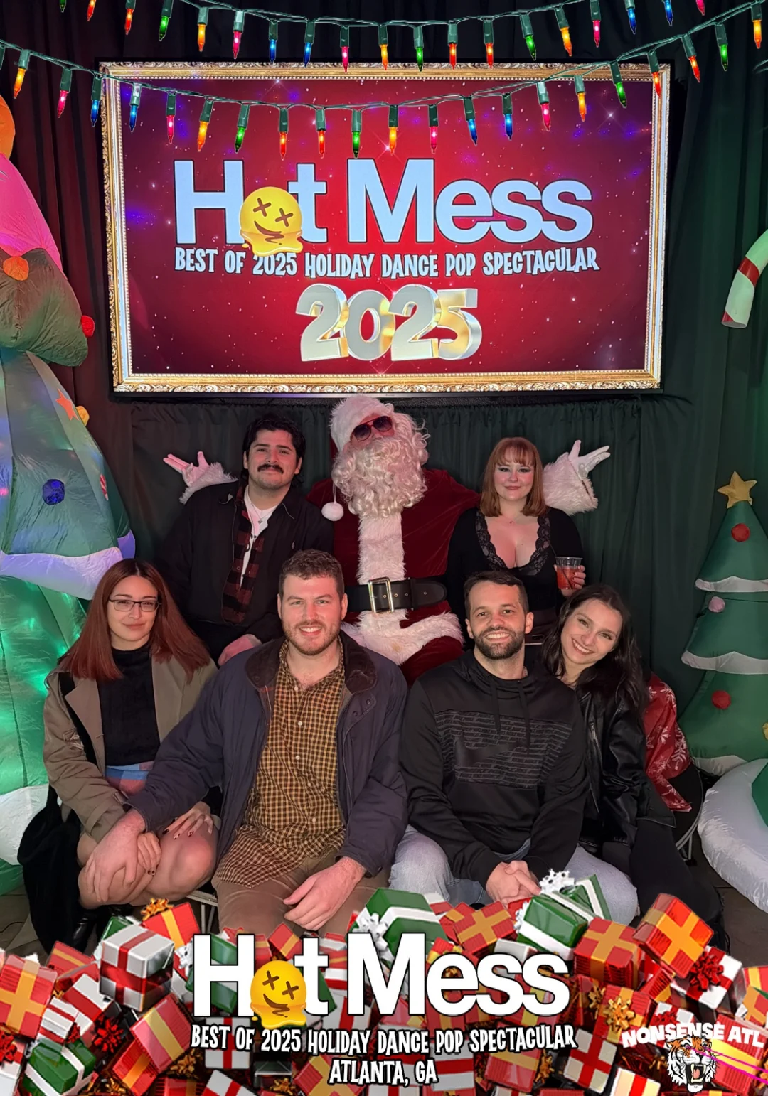 Hot Mess Best of 2025 Holiday Dance Pop Spectacular Santa Photos! Photo by The Grumpy Elf. LORE - December 6, 2025.