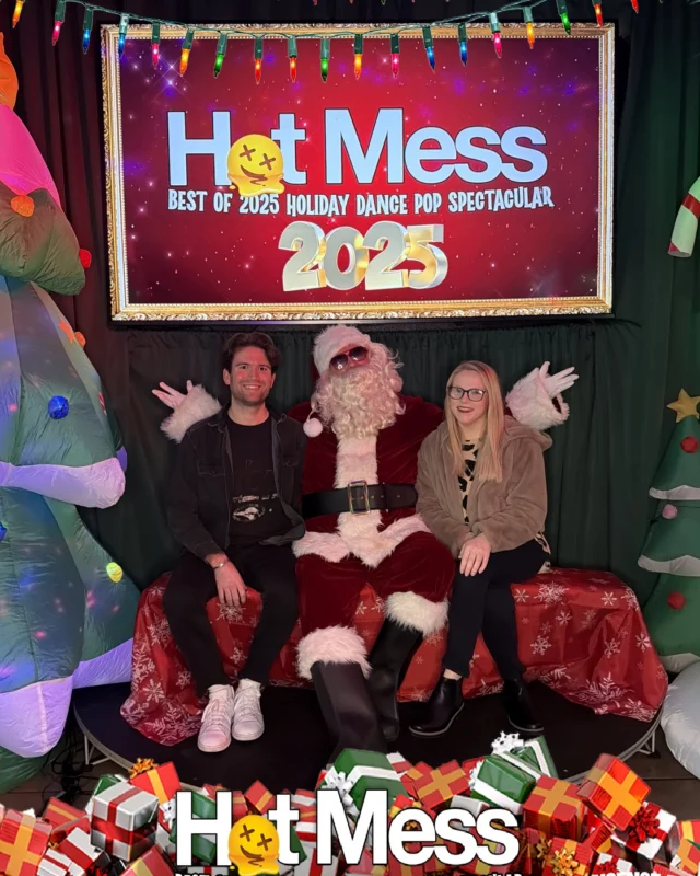 Hot Mess Best of 2025 Holiday Dance Pop Spectacular Santa Photos! Photo by The Grumpy Elf. LORE - December 6, 2025.