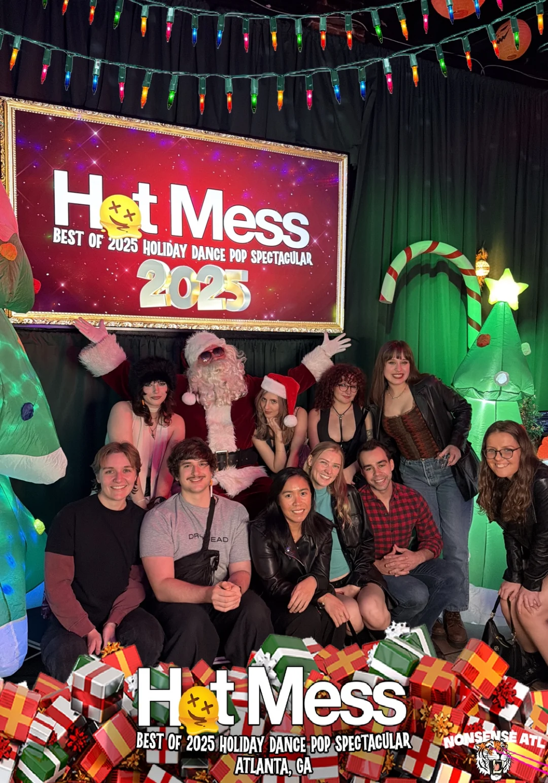 Hot Mess Best of 2025 Holiday Dance Pop Spectacular Santa Photos! Photo by The Grumpy Elf. LORE - December 6, 2025.