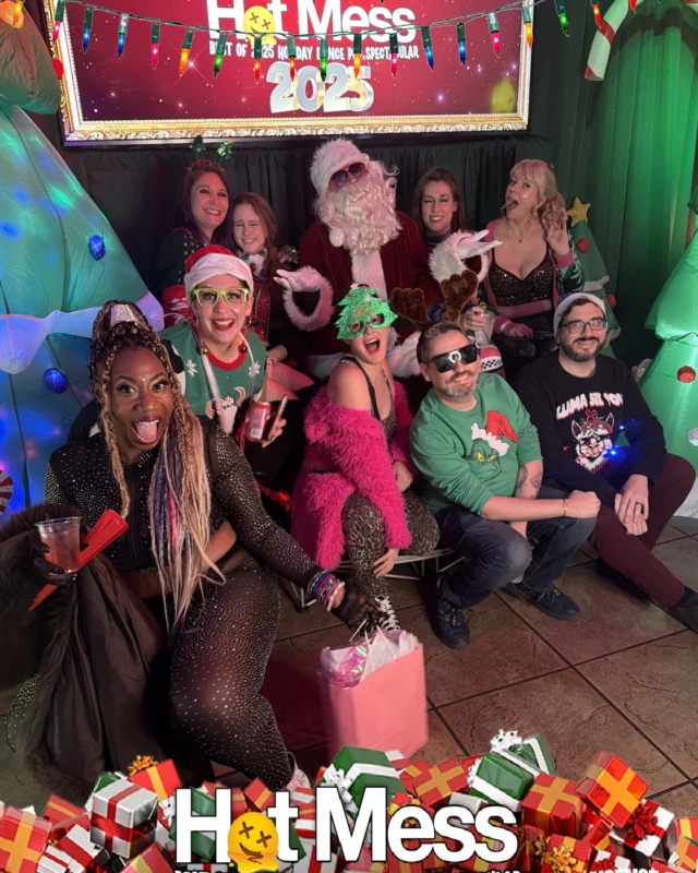 Hot Mess Best of 2025 Holiday Dance Pop Spectacular Santa Photos! Photo by The Grumpy Elf. LORE - December 6, 2025.