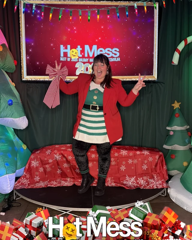 Hot Mess Best of 2025 Holiday Dance Pop Spectacular Santa Photos! Photo by The Grumpy Elf. LORE - December 6, 2025.