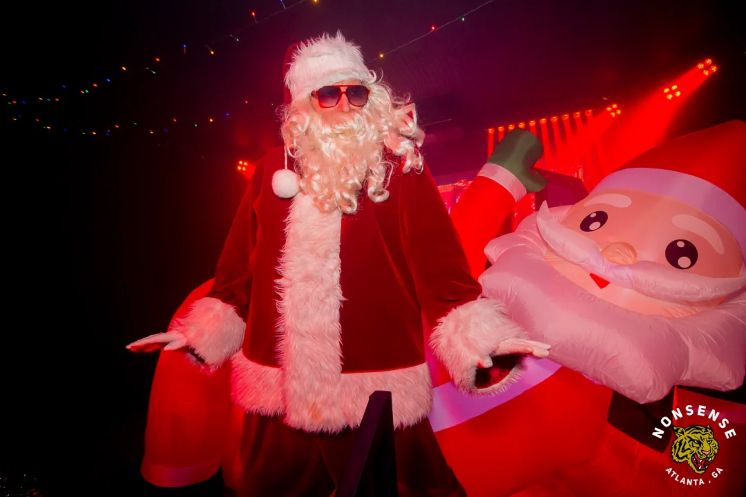 Nonsense Christmas 2025 - Kimber was the DJ - Scott was Santa - Madison was the Grumpy Elf - Photo by @hellacurious