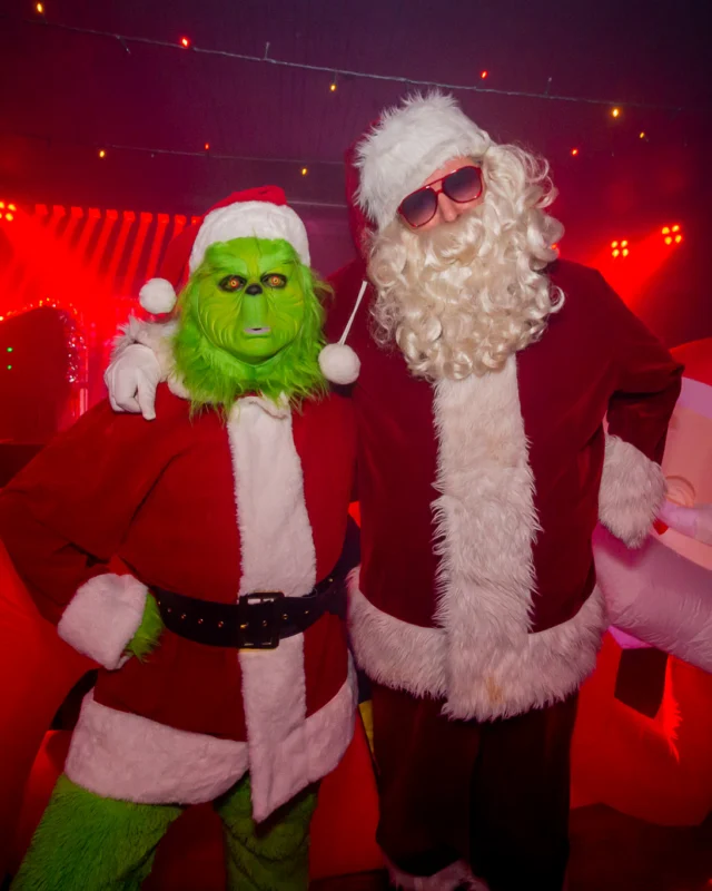 Nonsense Christmas 2025 - Kimber was the DJ - Scott was Santa - Madison was the Grumpy Elf - Photo by @hellacurious