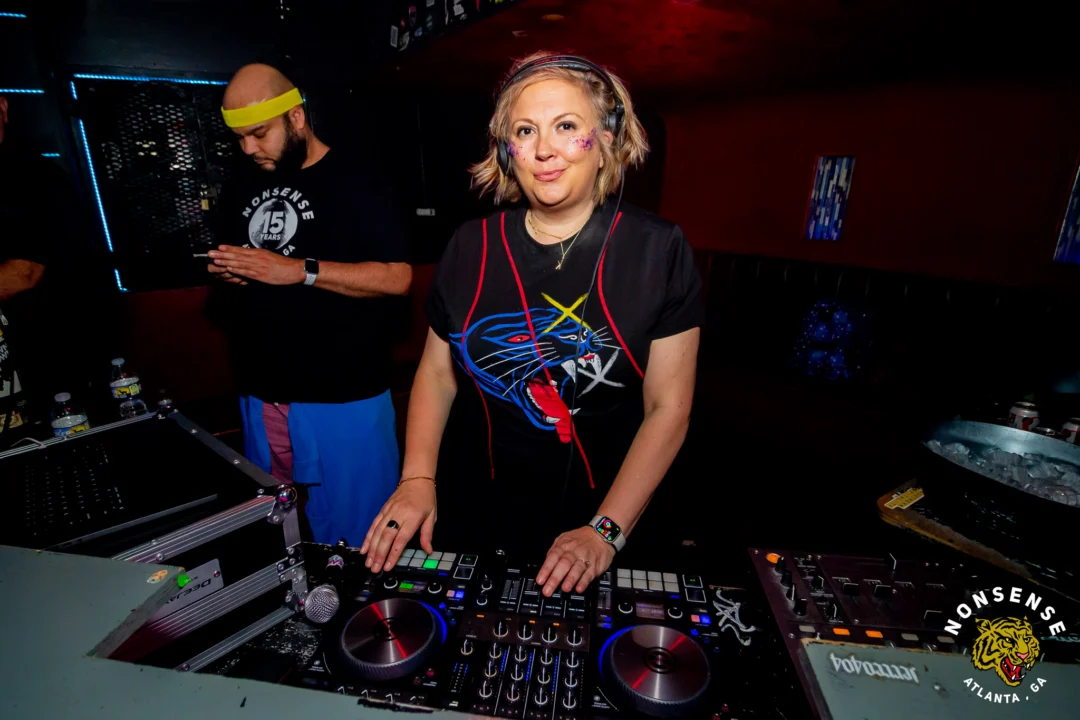 Hot Mess dance pop party - Feb 2026 - first Saturday of the month at 404.exe - Kimber was the DJ - Photo by @hellacurious