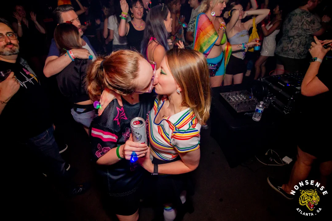 HOT MESS : DANCE + POP - June 2026 - Kimber was the DJ - Pics by @hellacurious